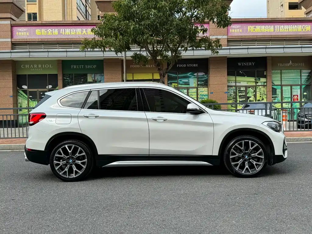 BMW X1 2020 — фото 9