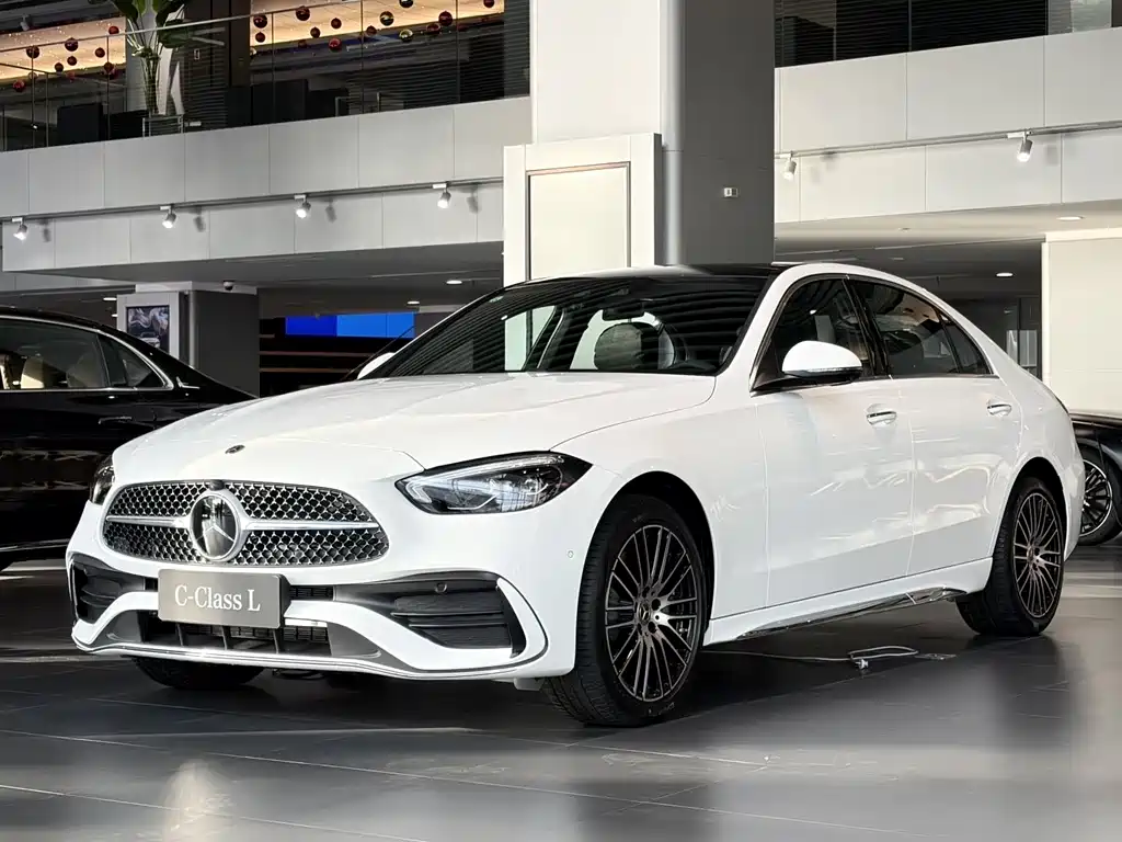 Mercedes-Benz C-Class 2026