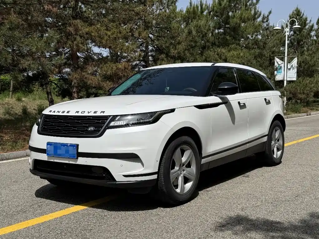 Land Rover Velar 2024 — фото 1