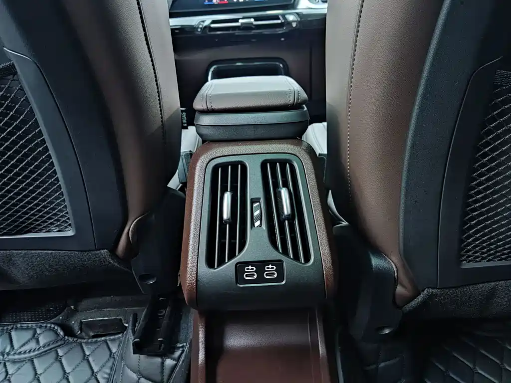 BMW X1 2023 — фото 15