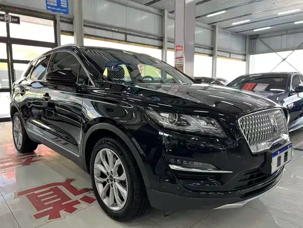 Lincoln MKC 2019