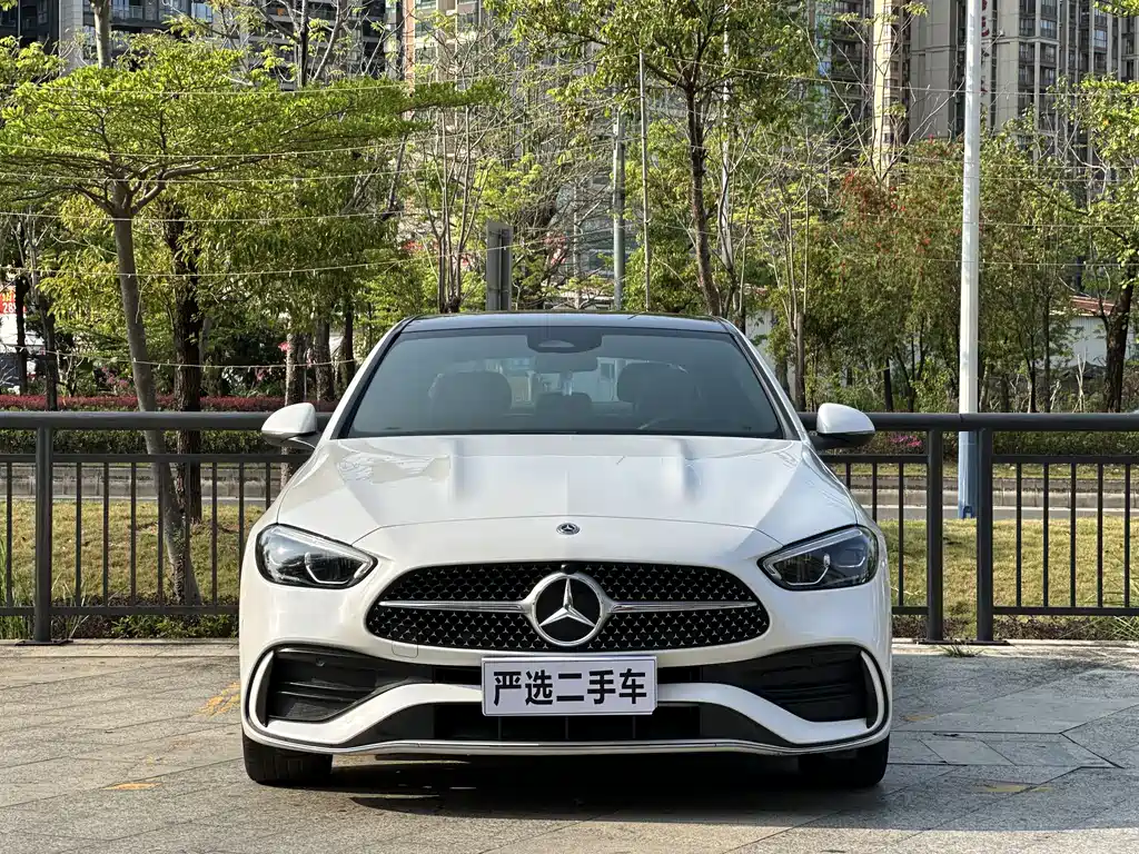 Mercedes-Benz C-Class 2023 — фото 2