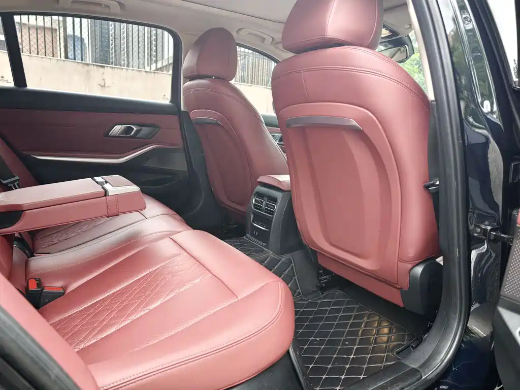 BMW i3 2023 — фото 12