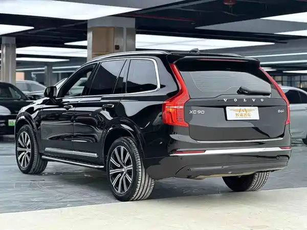 Volvo XC90 2023