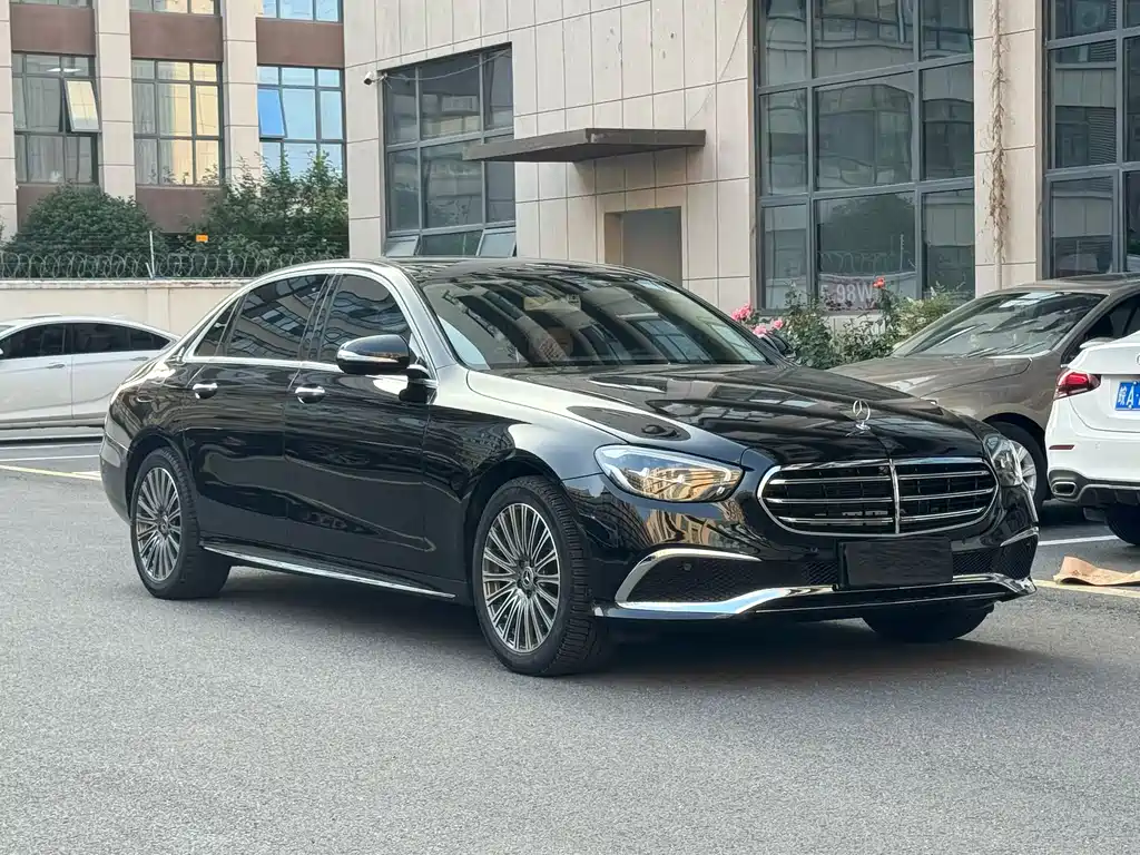 Mercedes-Benz E-Class 2019 — фото 3