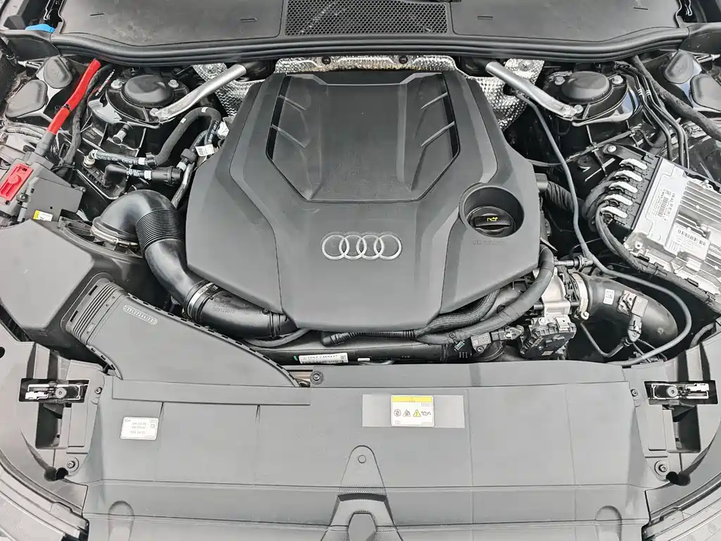 Audi A6L 2025 — фото 6