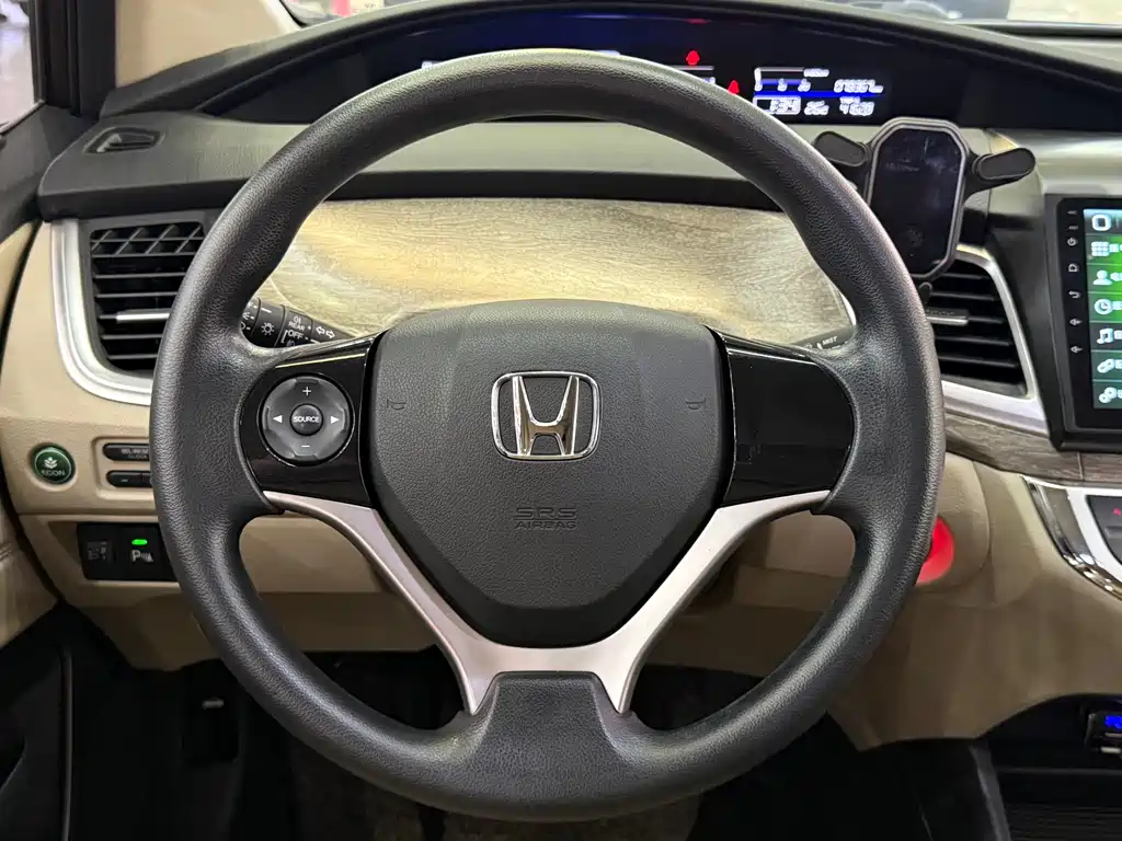 Honda Jade 2018 — фото 21