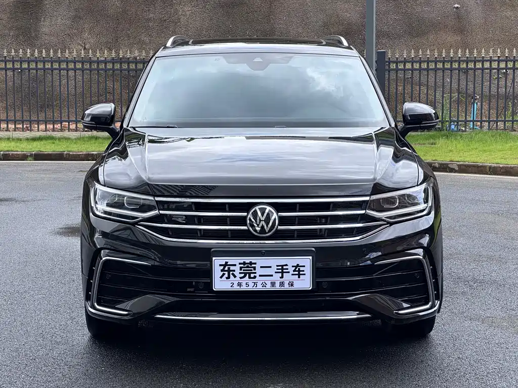Volkswagen Tiguan L 2022