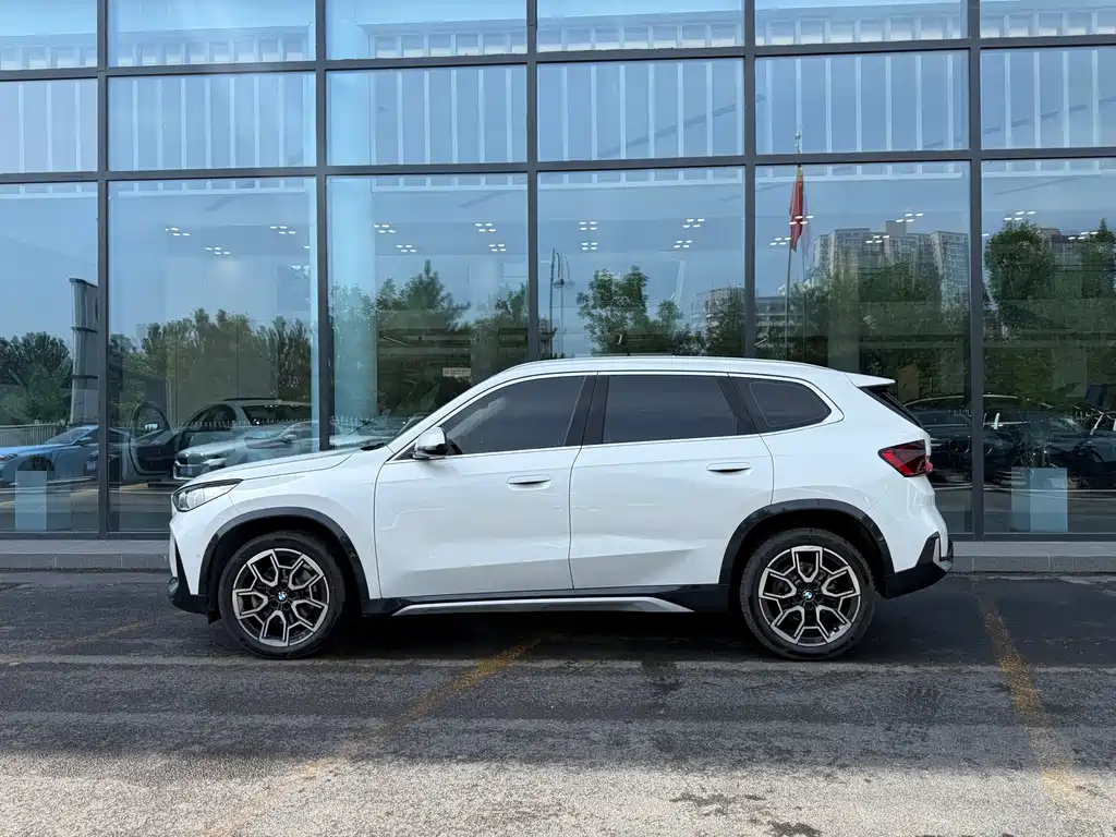 BMW X1 2025