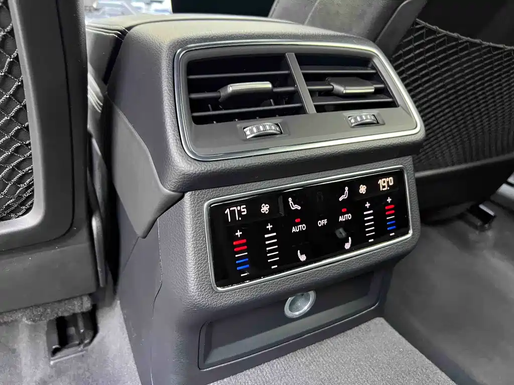 Audi A6L 2020 — фото 14