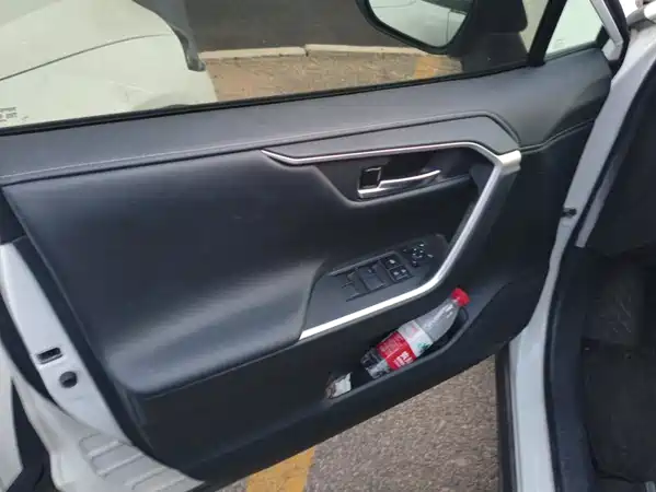 Toyota RAV4 2021