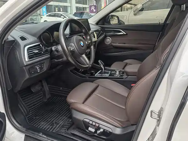 BMW 1 Series 2022