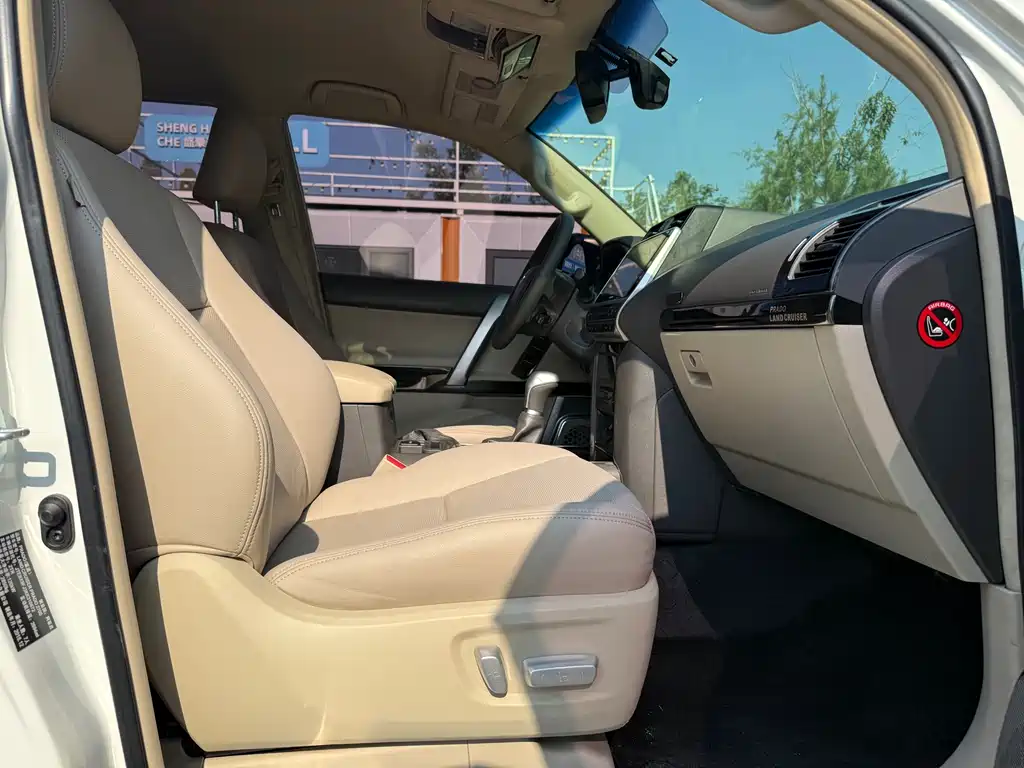 Toyota Prado 2019 — фото 22