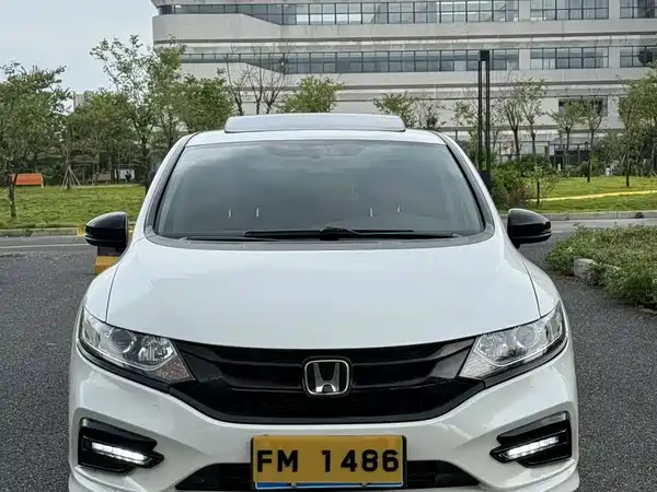 Honda Jade 2018
