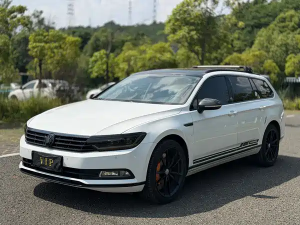 Volkswagen Viloran 2018