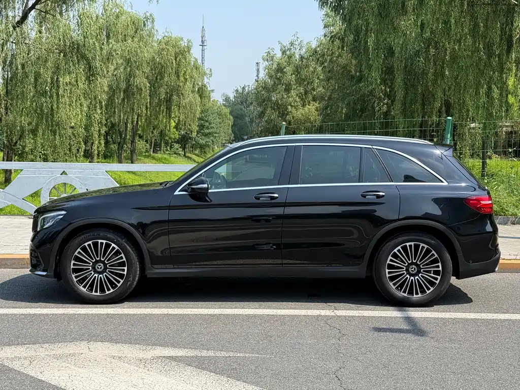 Mercedes-Benz GLC 2019