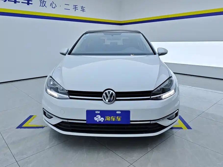 Volkswagen Golf 2020