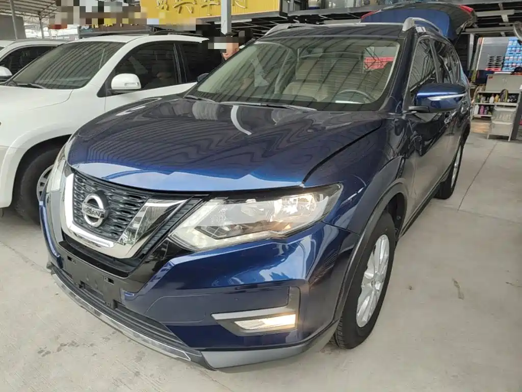 Nissan X-Trail 2017 — фото 2