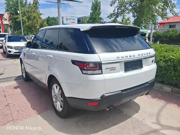 Land Rover Range Rover Sport 2016