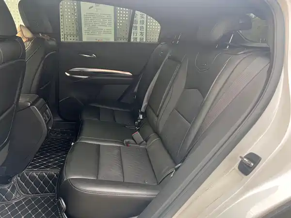 Cadillac XT4 2021