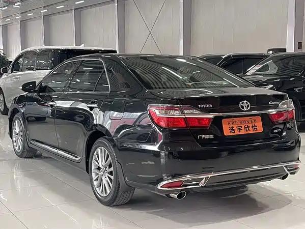 Toyota Camry 2016