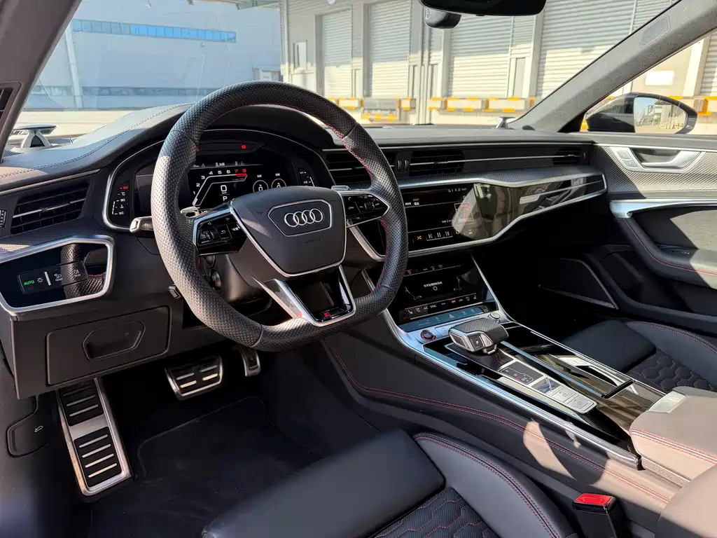 Audi RS 6 2022 — фото 7