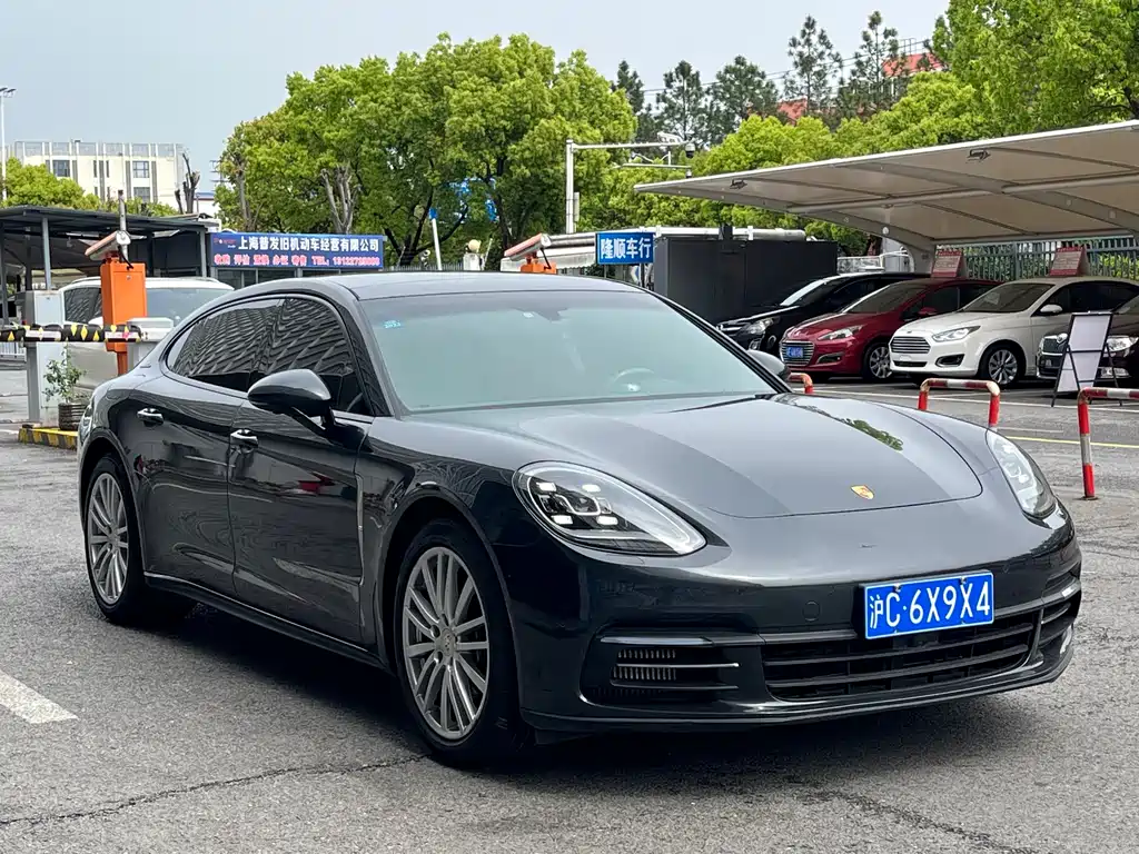 Porsche Panamera 2020 — фото 19