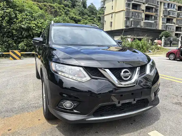 Nissan X-Trail 2014