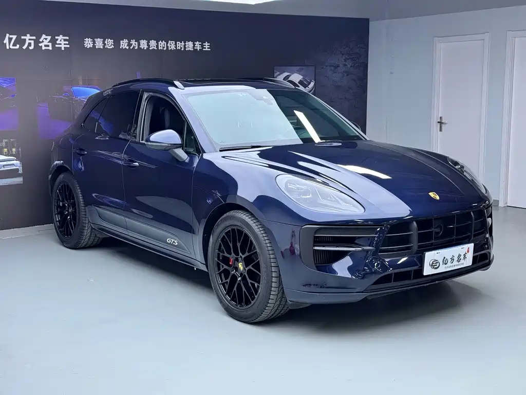 Porsche Macan 2021 — фото 3