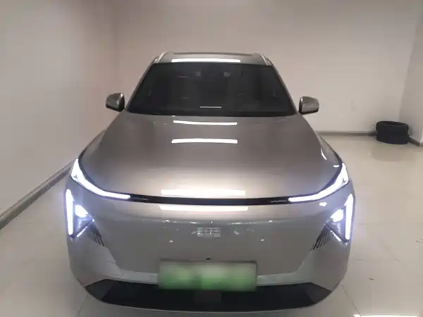 Geely Galaxy L7 2024