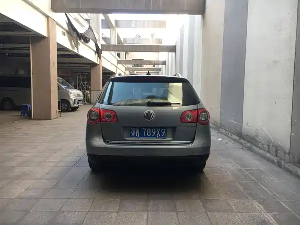 Volkswagen Passat 2011