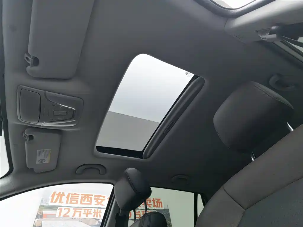 GAC Motor Trumpchi GS4 2016 — фото 14