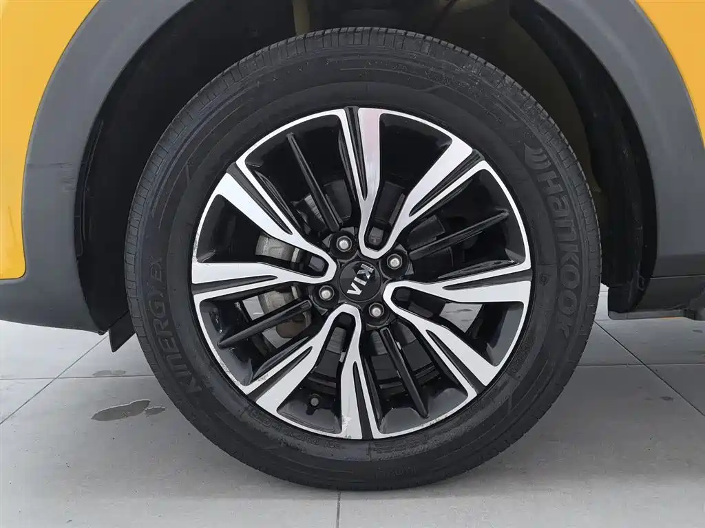 Kia KX1 2019 — фото 17