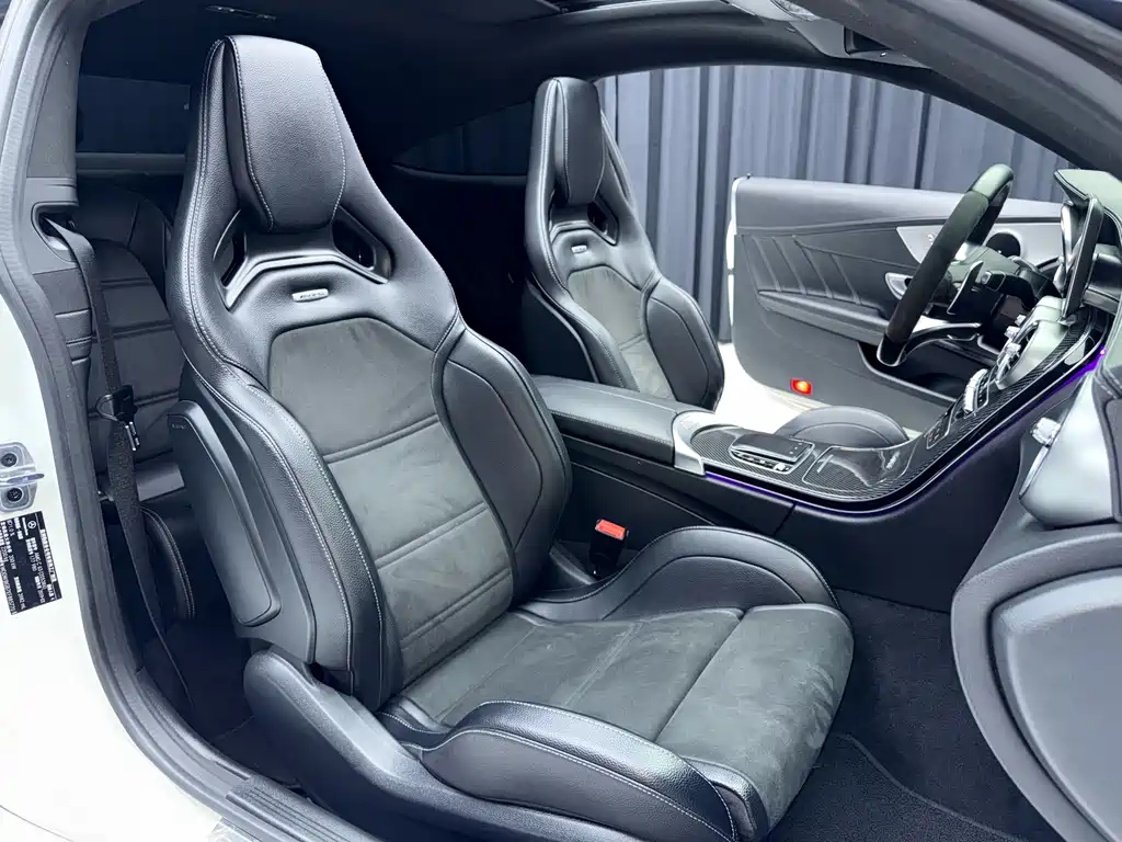 Mercedes-Benz C-Class AMG 2021 — фото 16