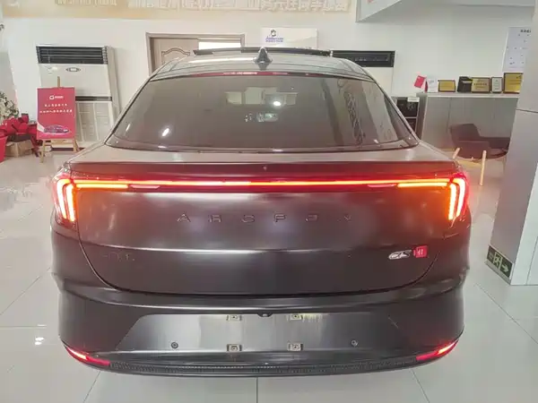 Arcfox Alpha S 2023