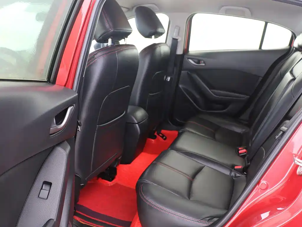 Mazda 3 Axela 2019