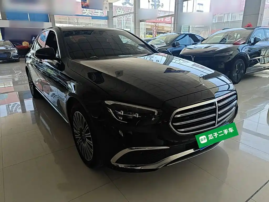 Mercedes-Benz E-Class 2023 — фото 4