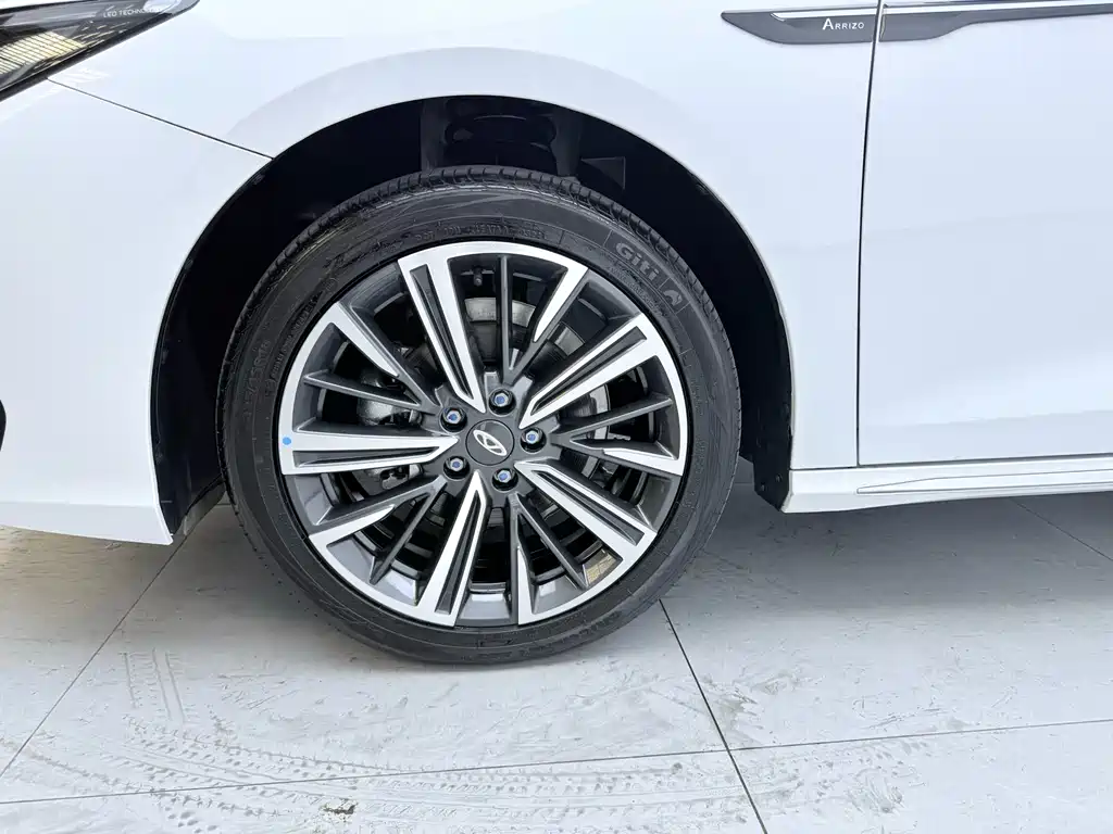 Chery Arrizo 8 2024 — фото 8