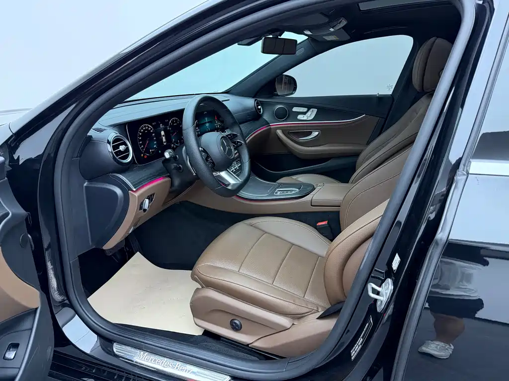 Mercedes-Benz E-Class 2021