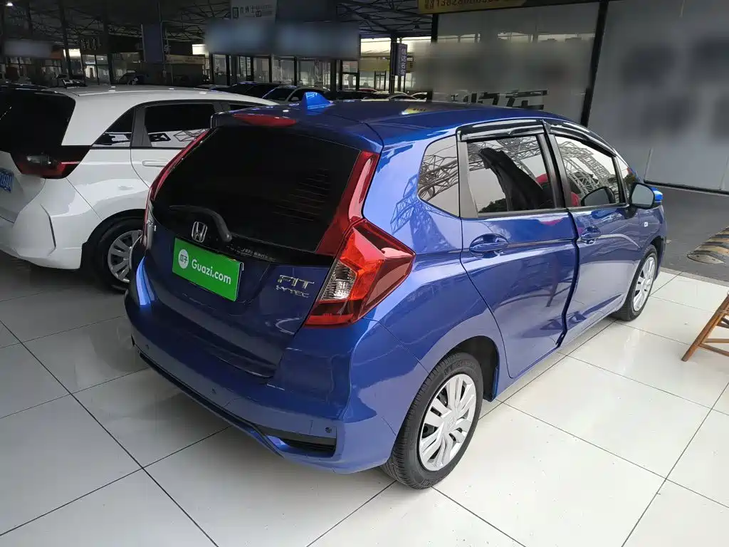 Honda Fit 2018 — фото 23