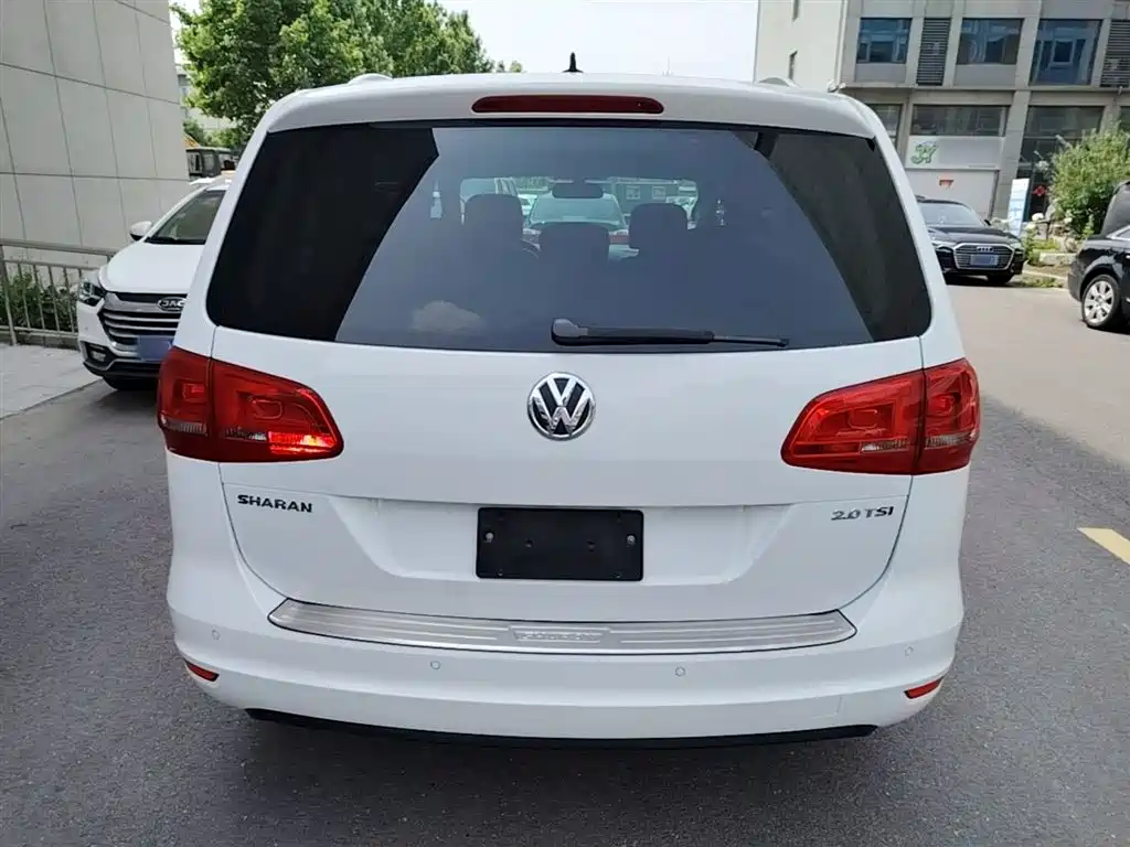 Volkswagen Sharan 2016 — фото 6