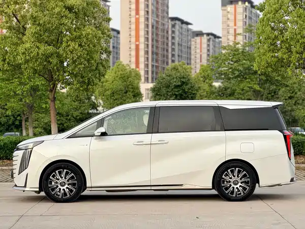 GAC Trumpchi E9 2024