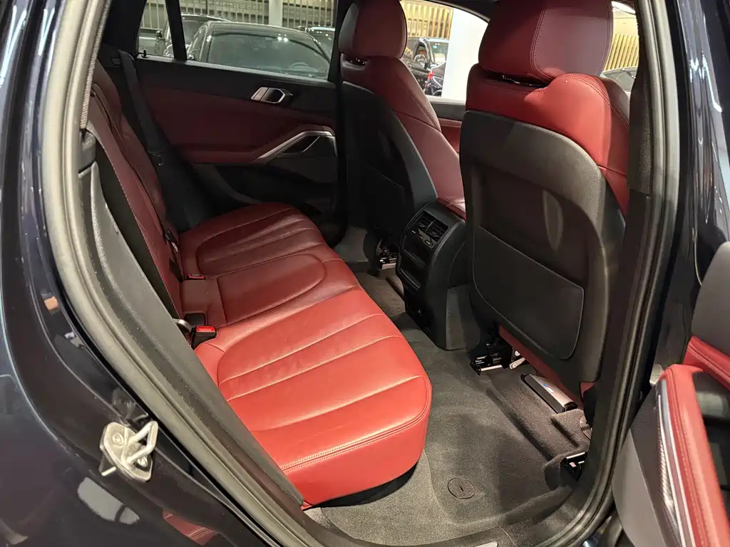 BMW X6 2023 — фото 17