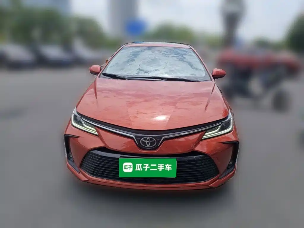 Toyota Corolla 2019 — фото 2