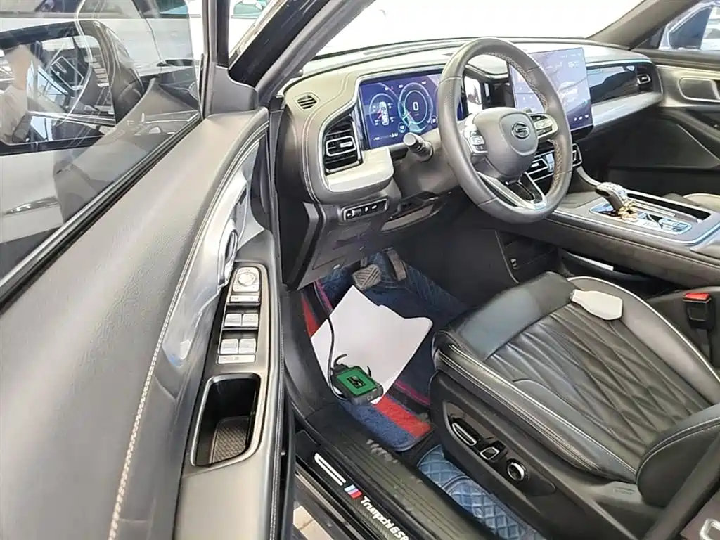 GAC Motor Trumpchi GS8 2022 — фото 16