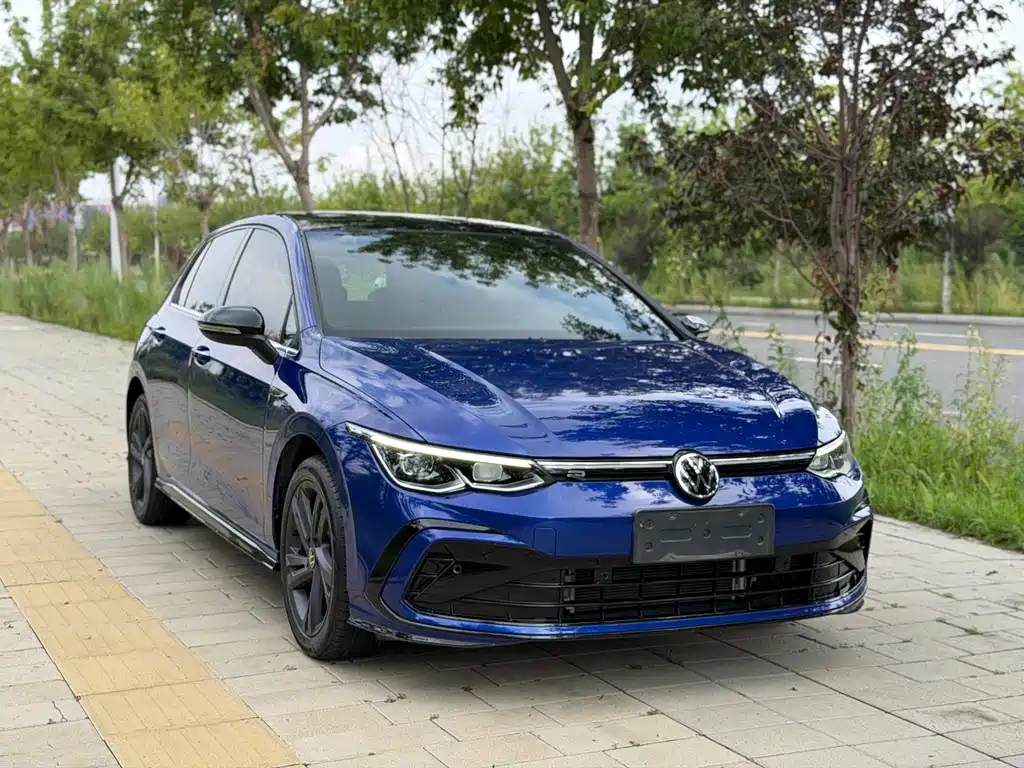 Volkswagen Golf 2022