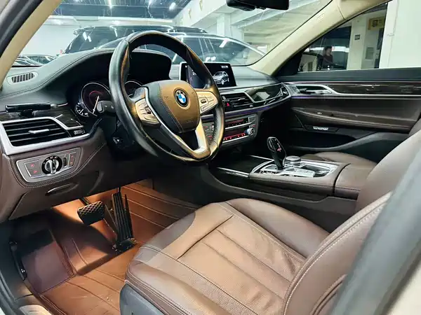 BMW 7 Series 2018