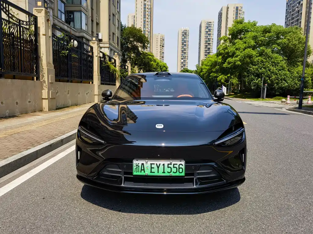 Xiaomi YU7 2025