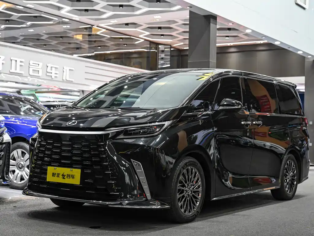 Lexus LM 2023