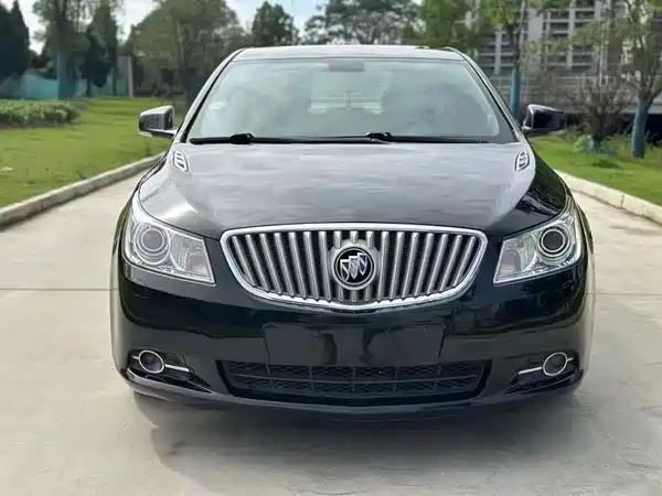 Buick LaCrosse 2012